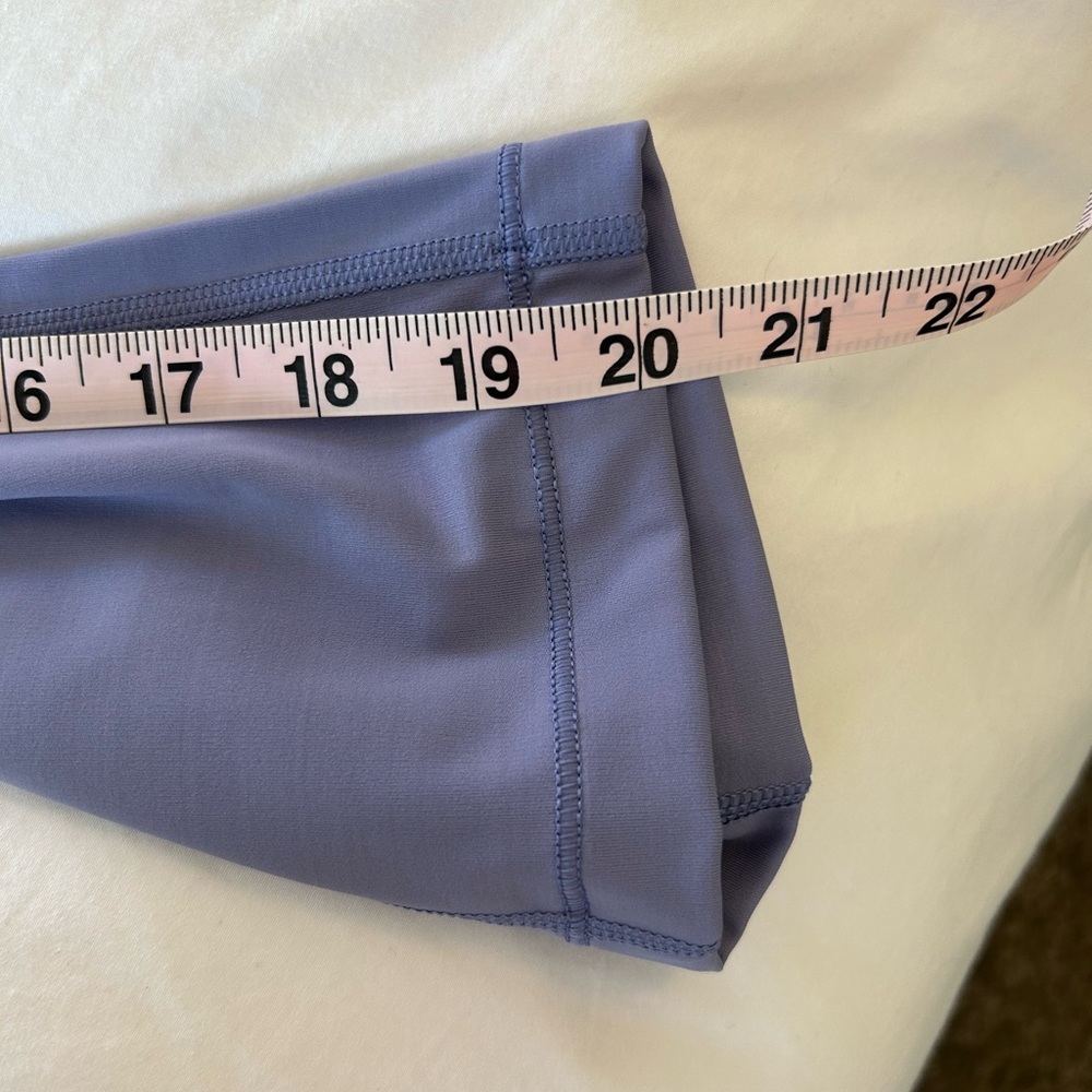 Athleta Ultimate Stash Pocket Capri Dusk Purple L - Picture 8 of 14